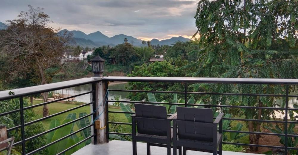 Meet Sunset Hostel Luangprabang Esterno foto